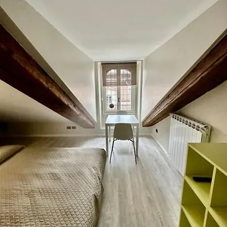 Piccolo Loft Sui Tetti Di