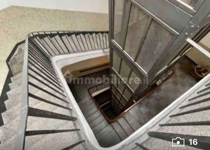 Piccolo Loft Sui Tetti Di Apartment Turin